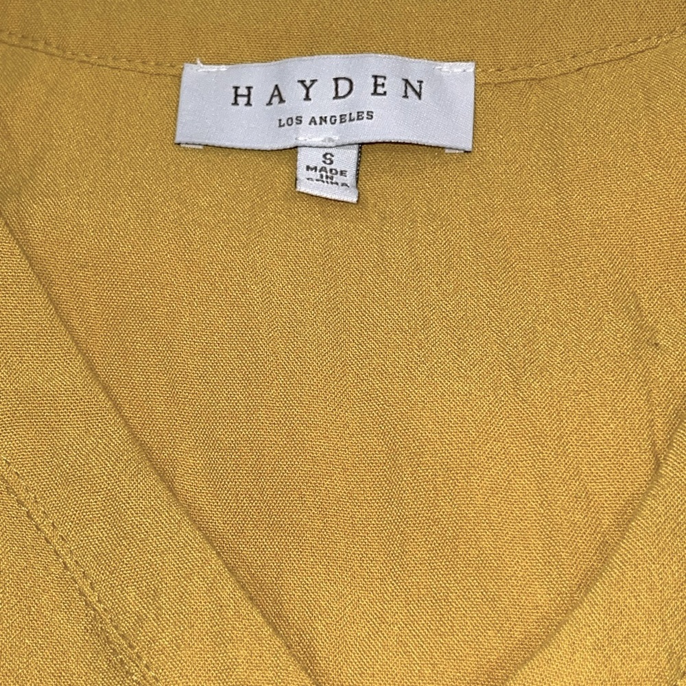 Hayden Los Angeles Womens Button-Down Tiered Ruffle Hem Top Peplum - Small - Picture 2 of 11
